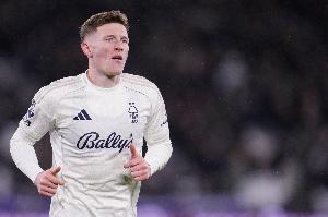罗马诺：曼城1.06亿+1500万浮动再次报价安德森，森林坚持要1.2亿